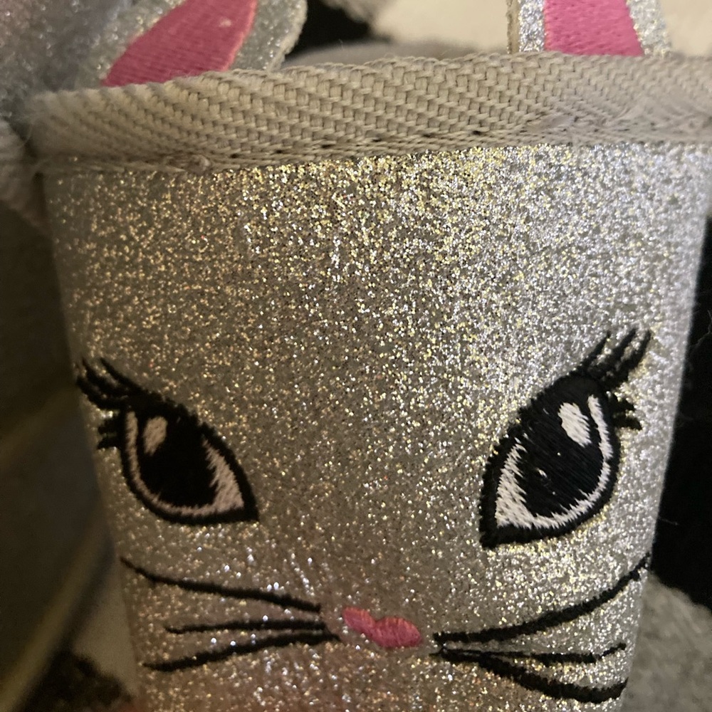 *NEW* Fab Kids Silver Cat Boots